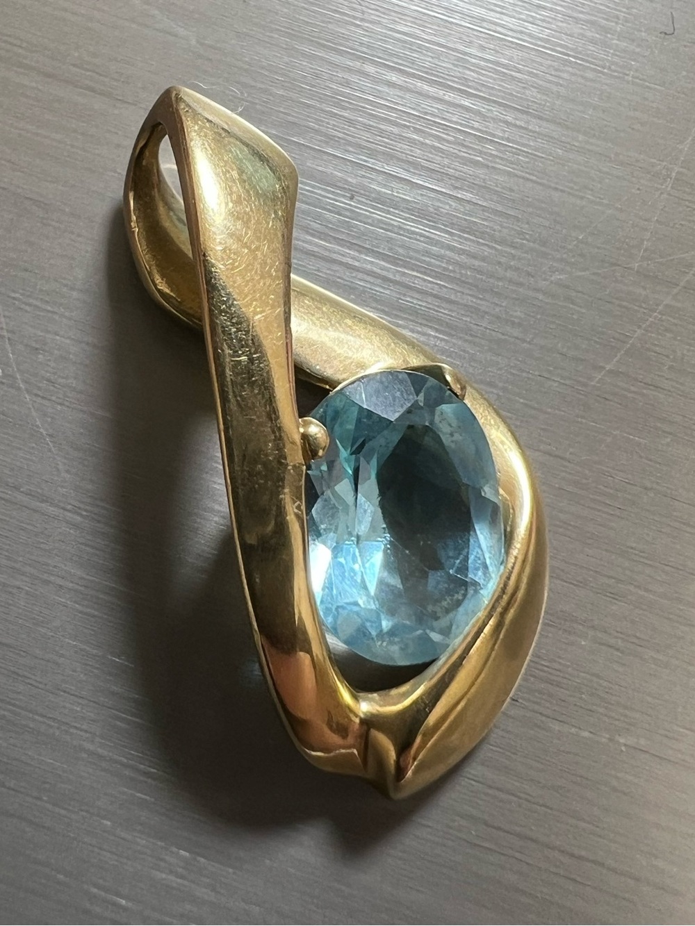 VTG 14K Yellow Gold Blue Topaz or Aquamarine Swirl Pendant